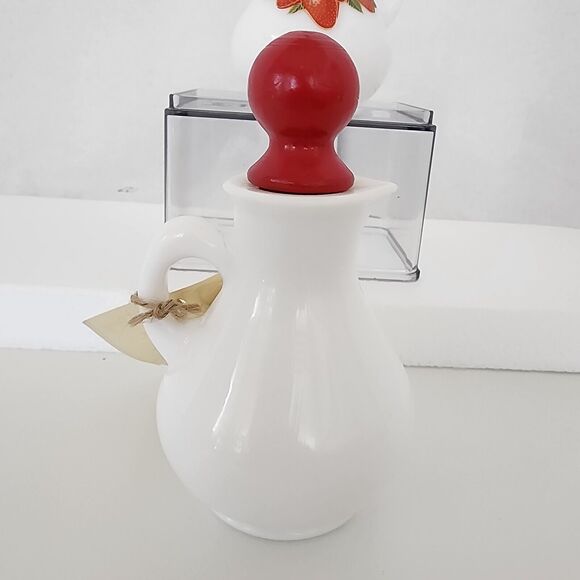 Retro White Milk Glass Strawberry Oil Vinegar Vintage Small Cruets 5.5" w/cork - Picture 12 of 14